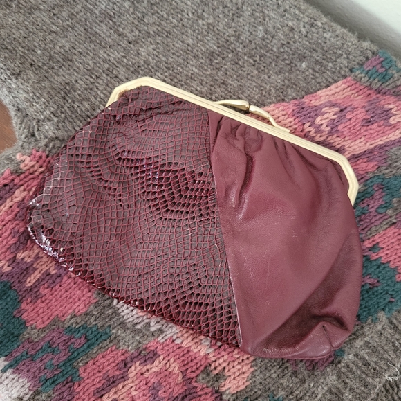 Vintage Italian Leather Clutch - Picture 5 of 8